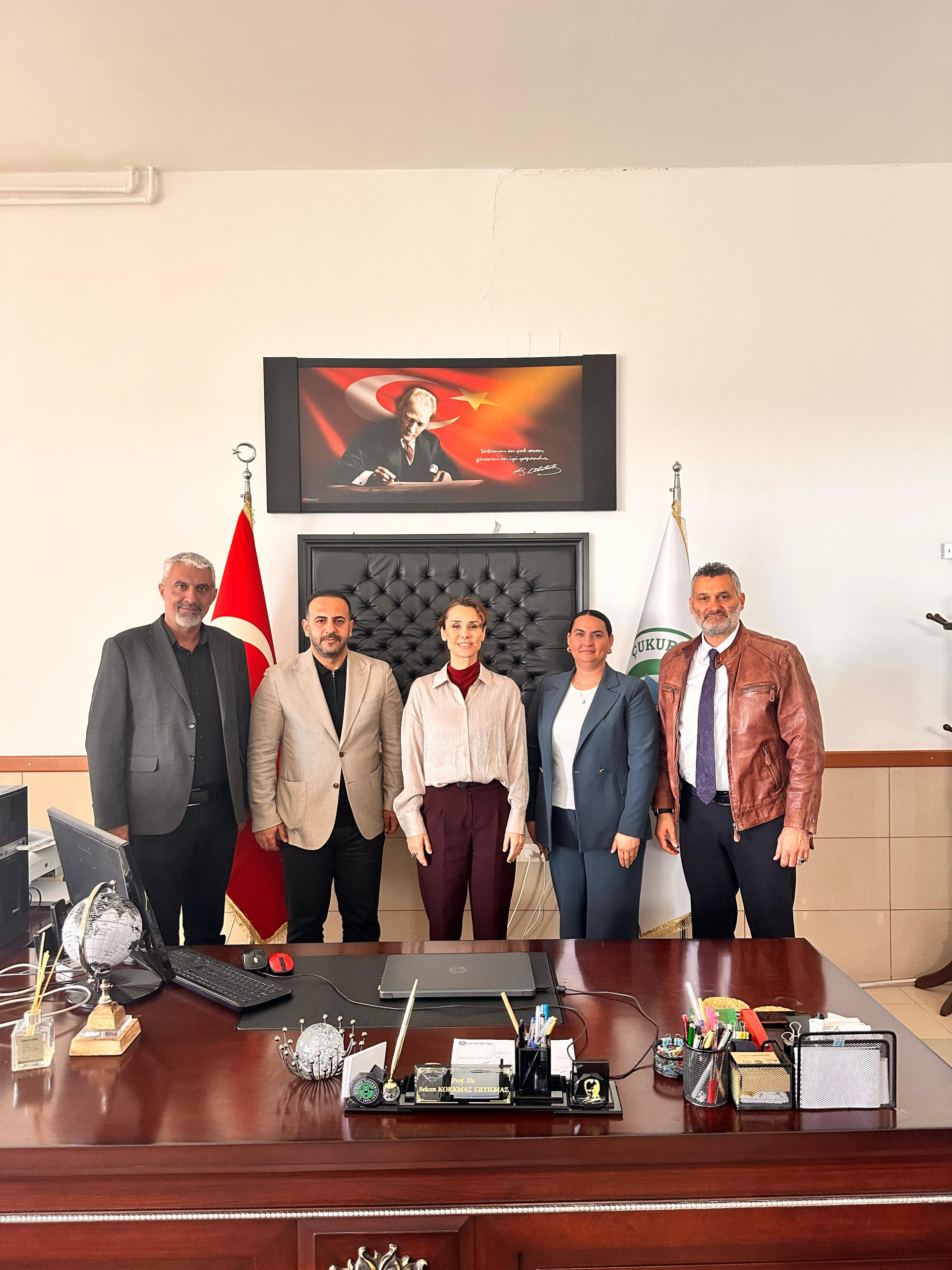 Adana Gençlik ve Spor İl Müdürlüğü, Spor Hizmetleri Müdürü Mehmet GÜNAY, Okul Sporları Müdürü Duygu AKGÜNLER ve Ç.Ü Spor Şube Müdürü Öğr. Gör. L. Tolga ÇELİK ve Yardımcısı Erdal KAPCAMİİ fakültemizi ziyaret etti.